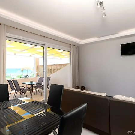 Apartment Seashore Stream *